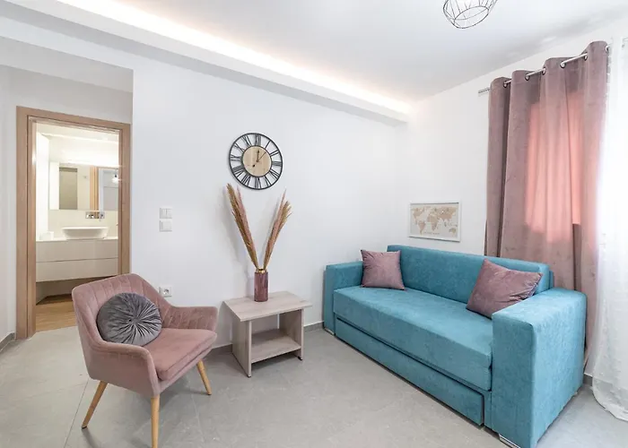 Lydia\'S Apartment